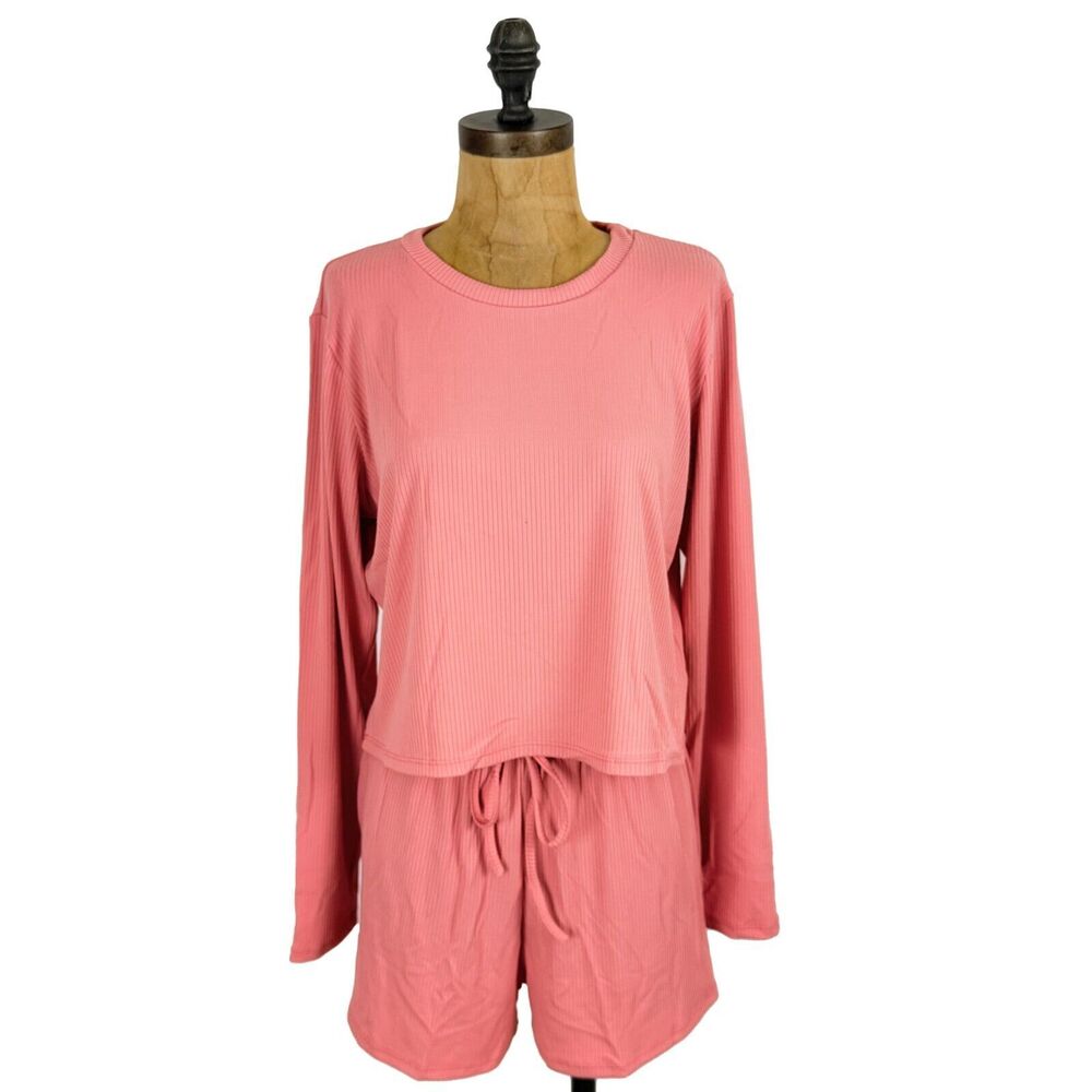 CAPELLA Pajama Loungewear Set M Ribbed Pink Knit Long Sleeve Top / Shorts NWT B1